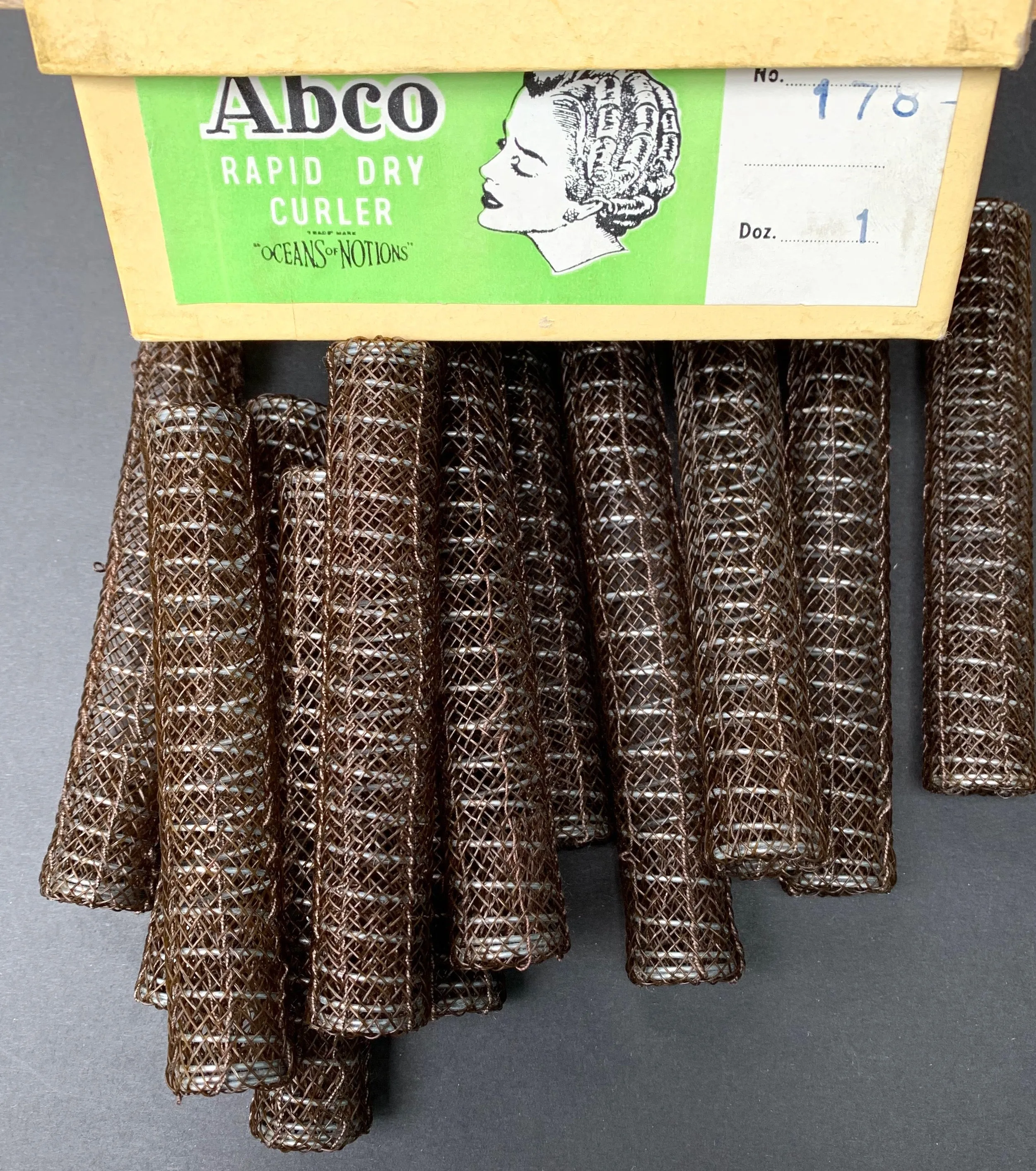 Box of 12 Unused 1940's Rapid Dry Curlers Hair Rollers "OCEANS Of NOTIONS"